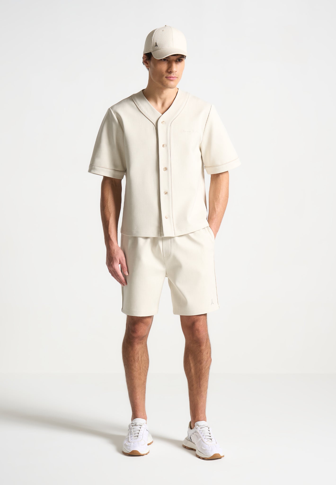 Signature Baseball Shorts - Beige